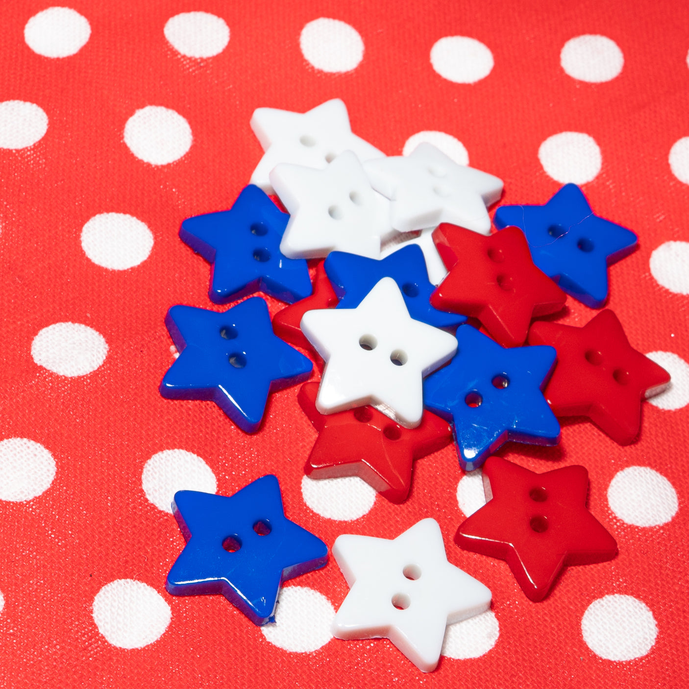 Patriotic Sew-Through Star Button Pack