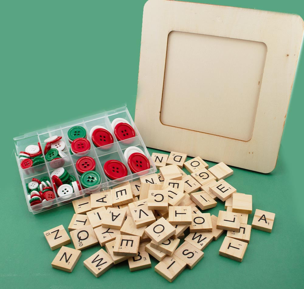 Christmas Button Frame DIY Assortment