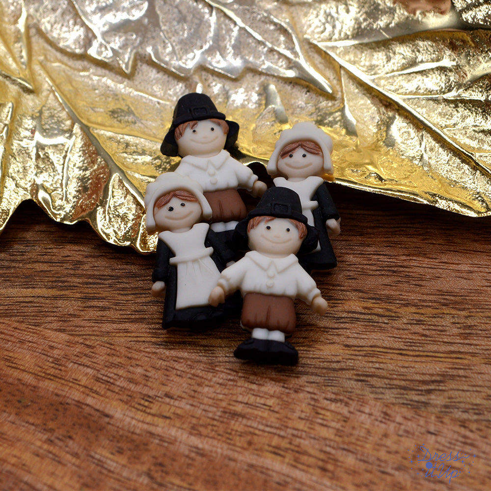 Pilgrims Thanksgiving Holiday Themed Buttons