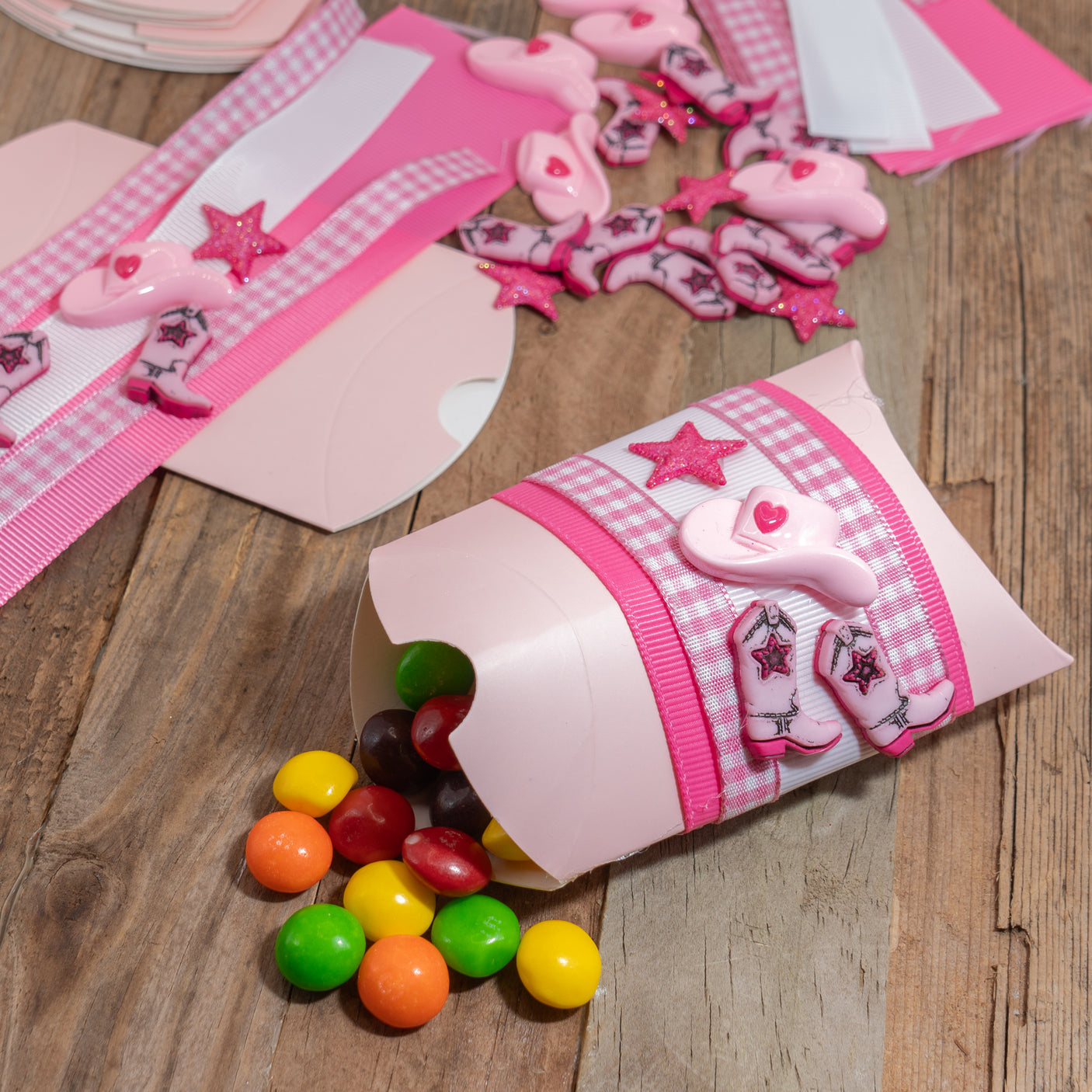 DIY Party Favor Kit in Cowgirl, 42 pieces