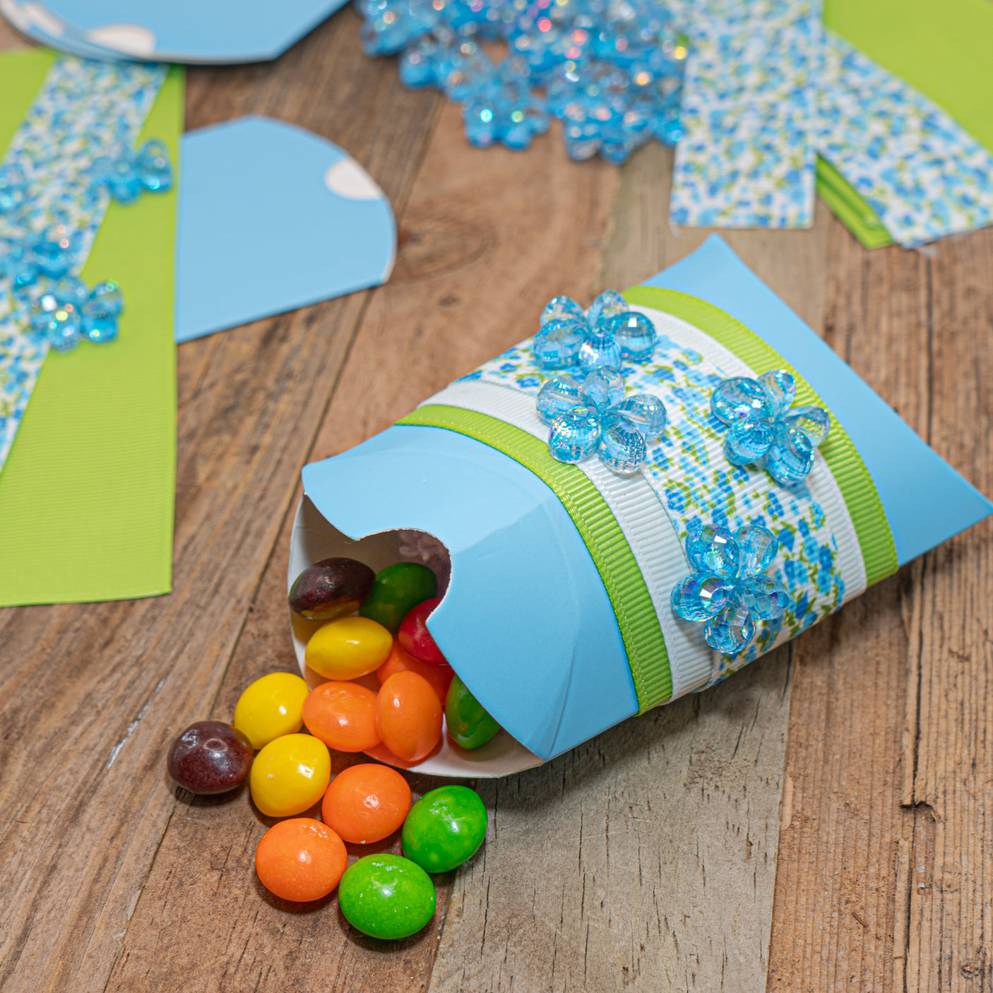 DIY Party Favor Kit in Blue Bloom, 42 pieces