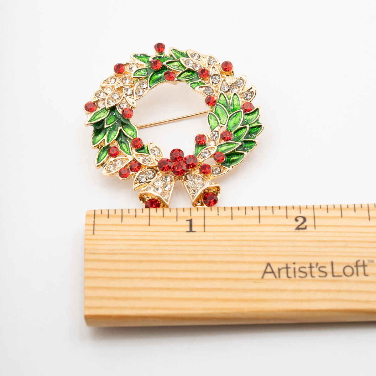 Christmas Wreath Rhinestone & Enamel Brooch