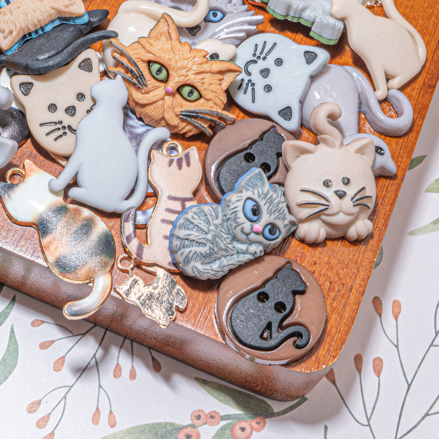 Fuzzy Buddies Cat Craft Embellishment Bulk Pack