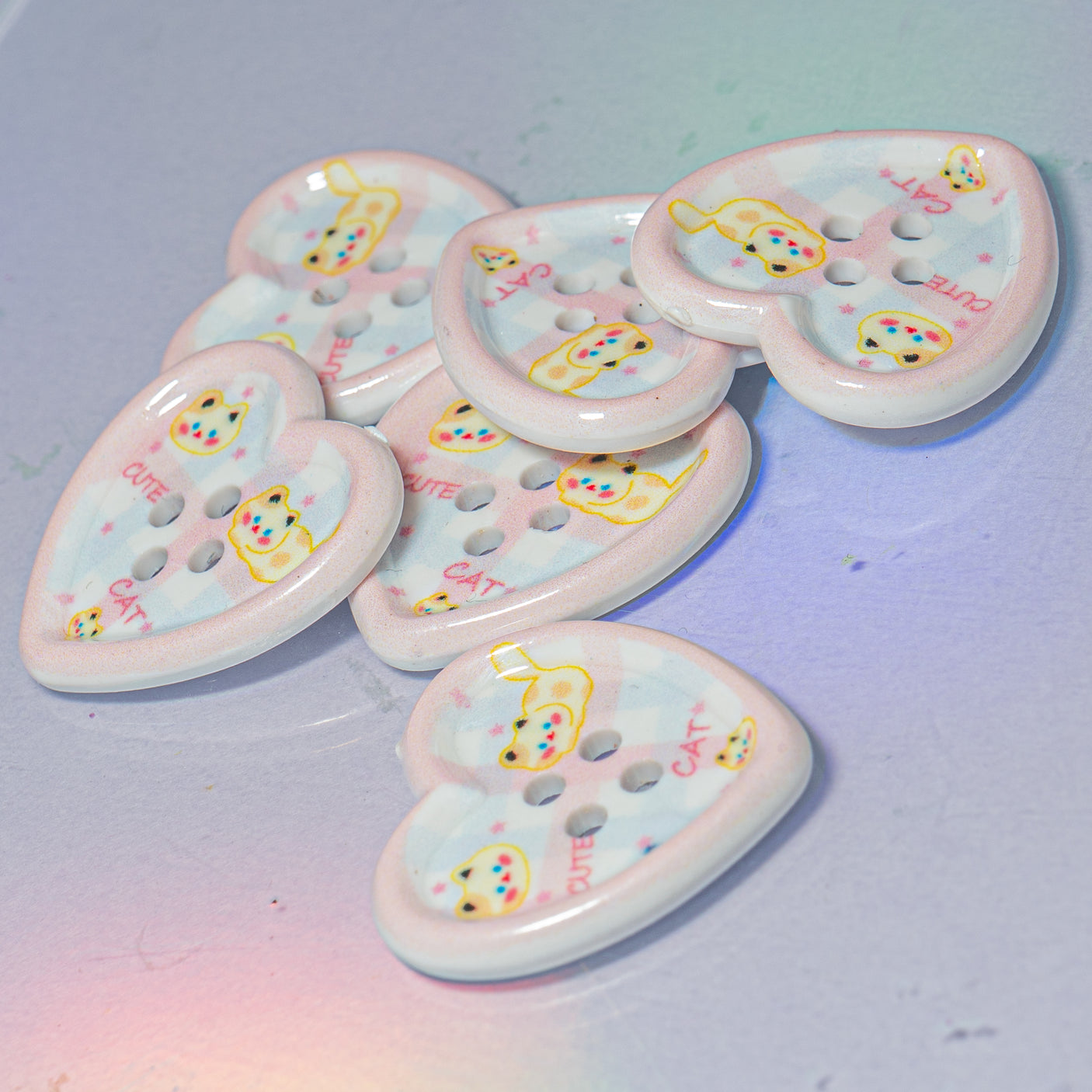 6-Piece Sew-Thru Buttons Sweet Kitty Hearts