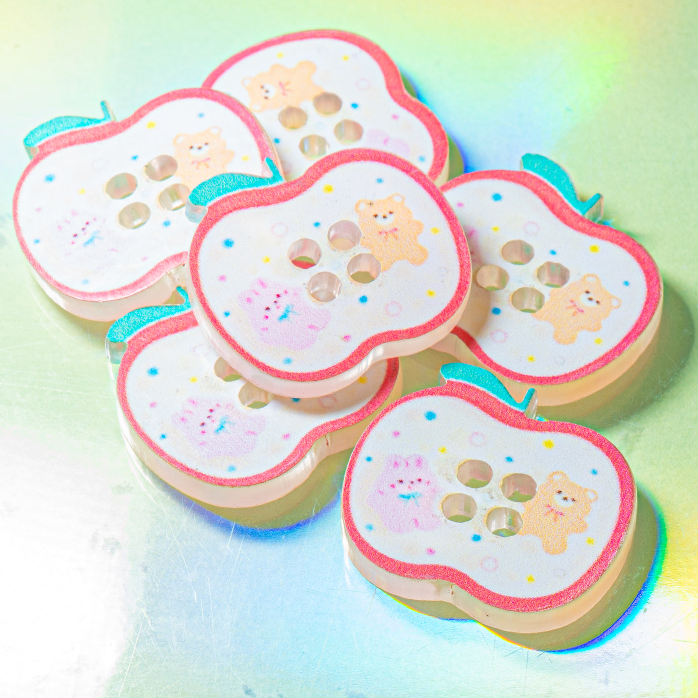 6-Piece Sew-Thru Buttons Sweet Apples