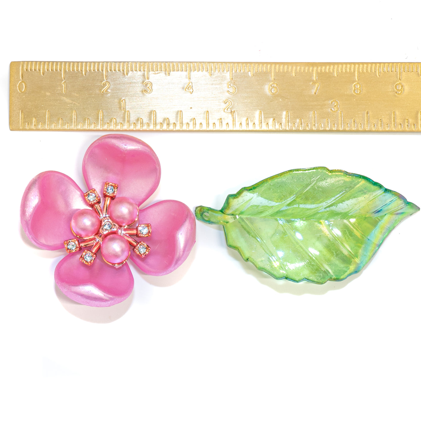 Hawaiian Bloom Acrylic Embellishments