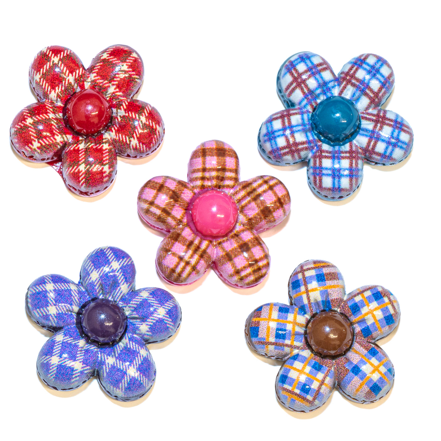 Plaid Chic Resin Daisies