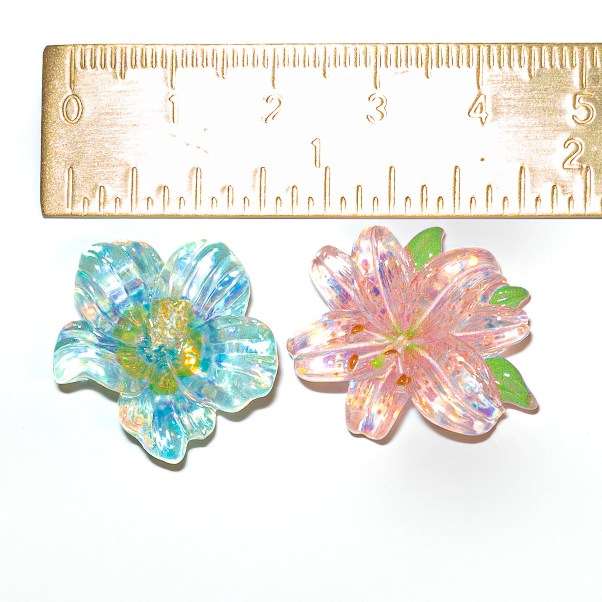 Tropical Glitter Bloom Resin Embellishments