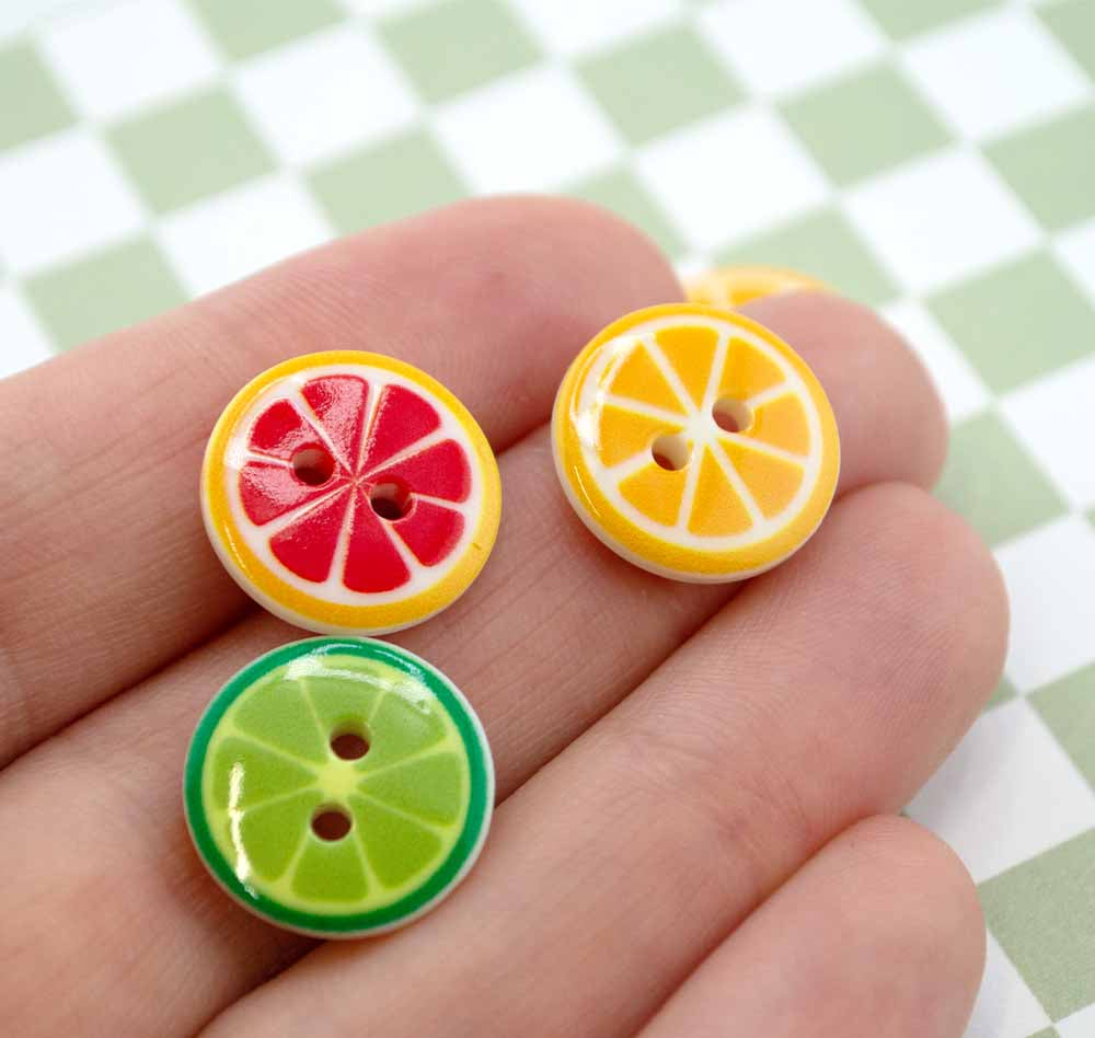 Citrus Slice Printed 2-Hole Round Buttons