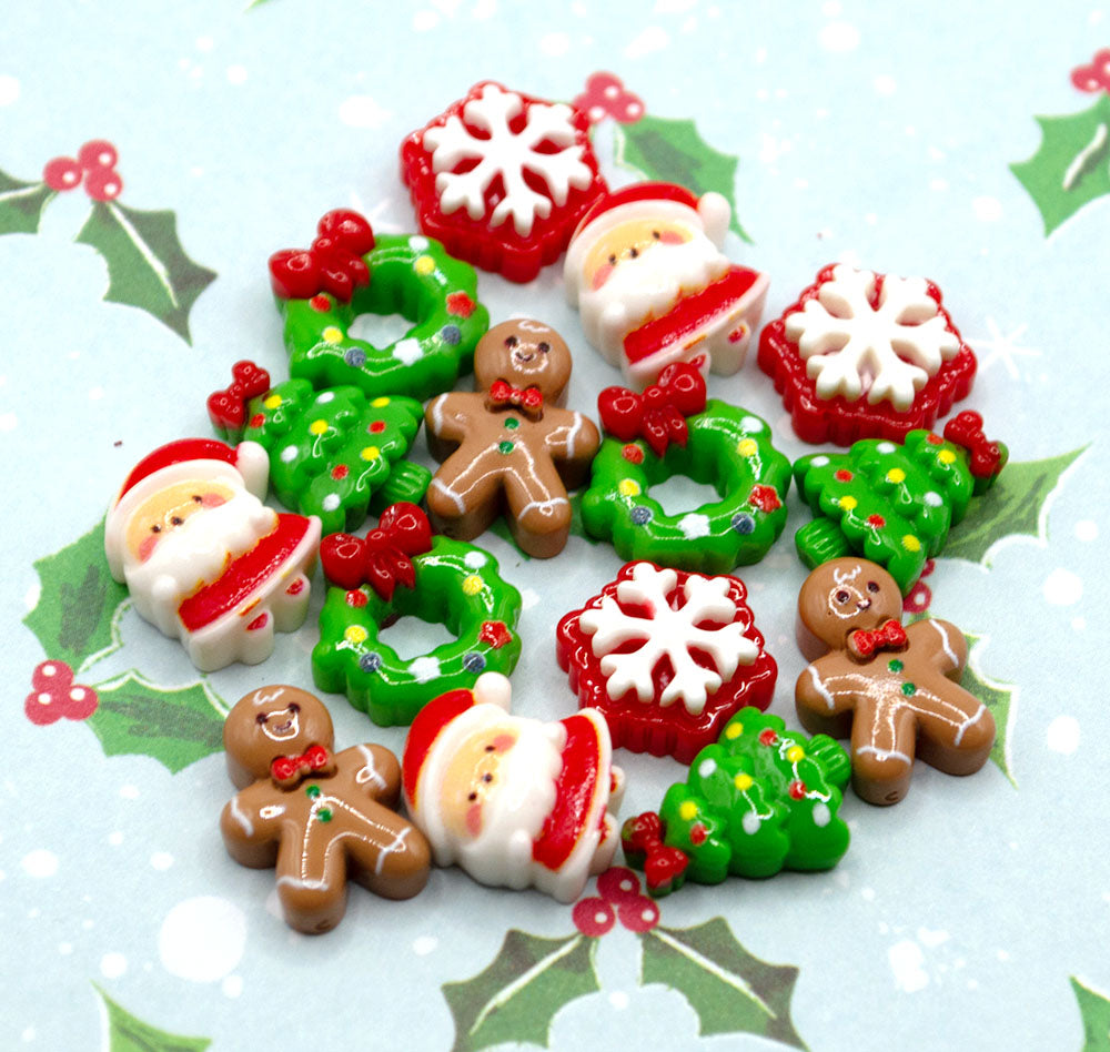 Merry Everything Holiday Gingerbread Wreath Holly Flat Back Buttons