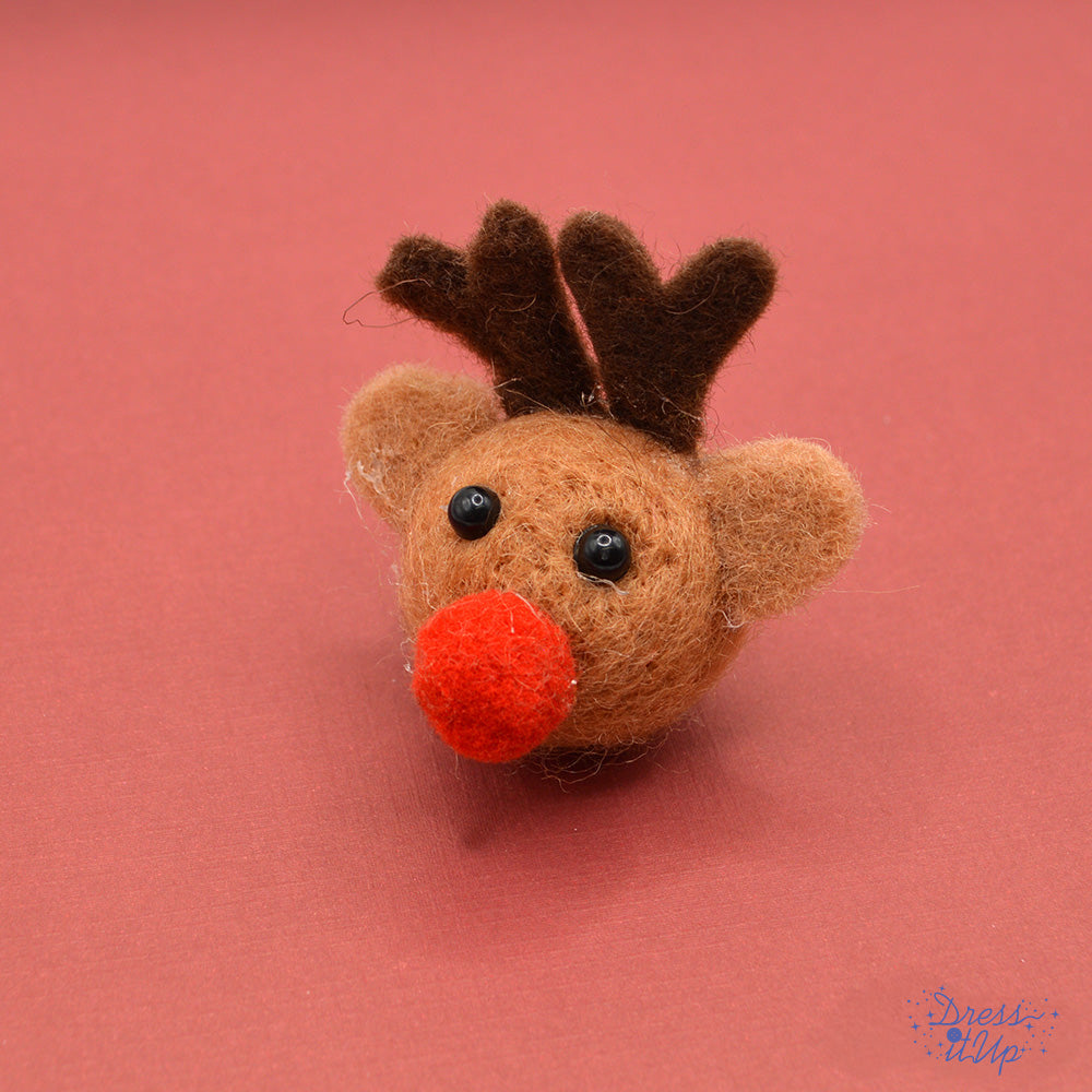 Adorable felt reindeer head pom pom