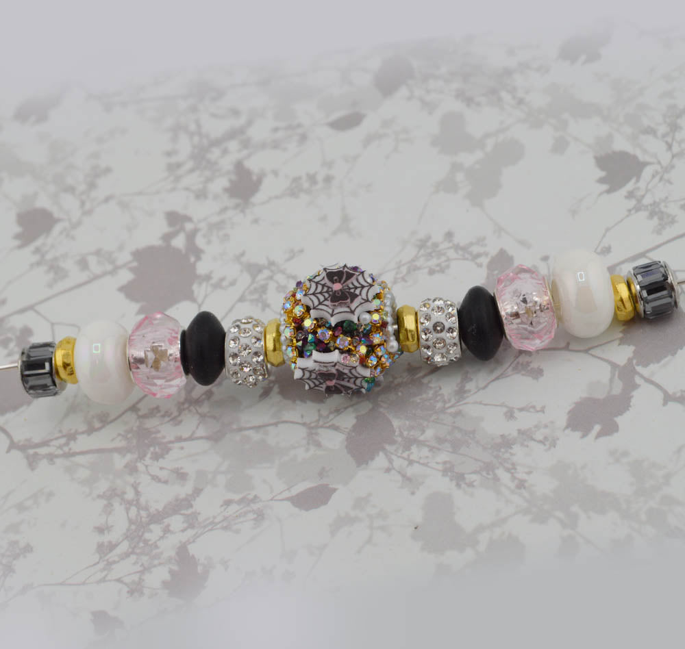 Pretty in Pink Spider Bite-Size Bead Mix