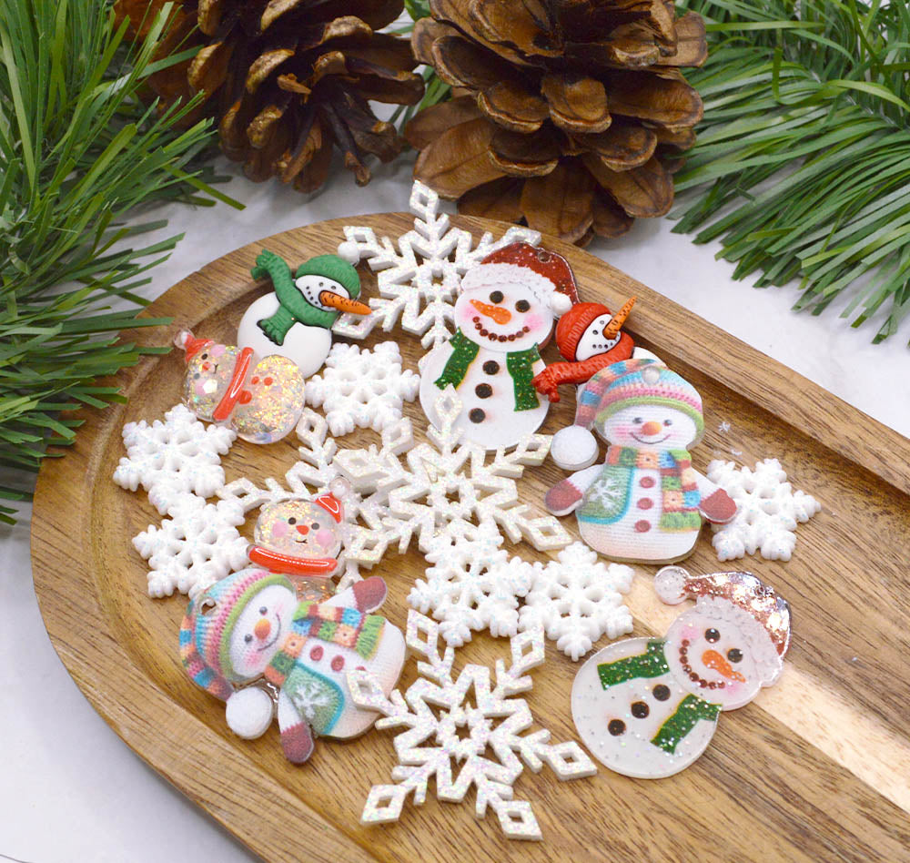 Sparkling Snowy Friends Embellishment Pack 18 Pieces