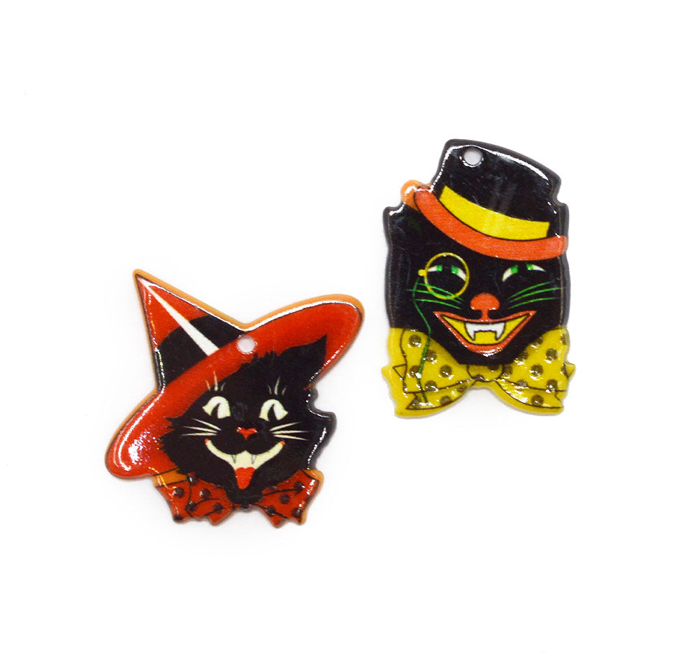 Vintage Style Halloween Black Cats