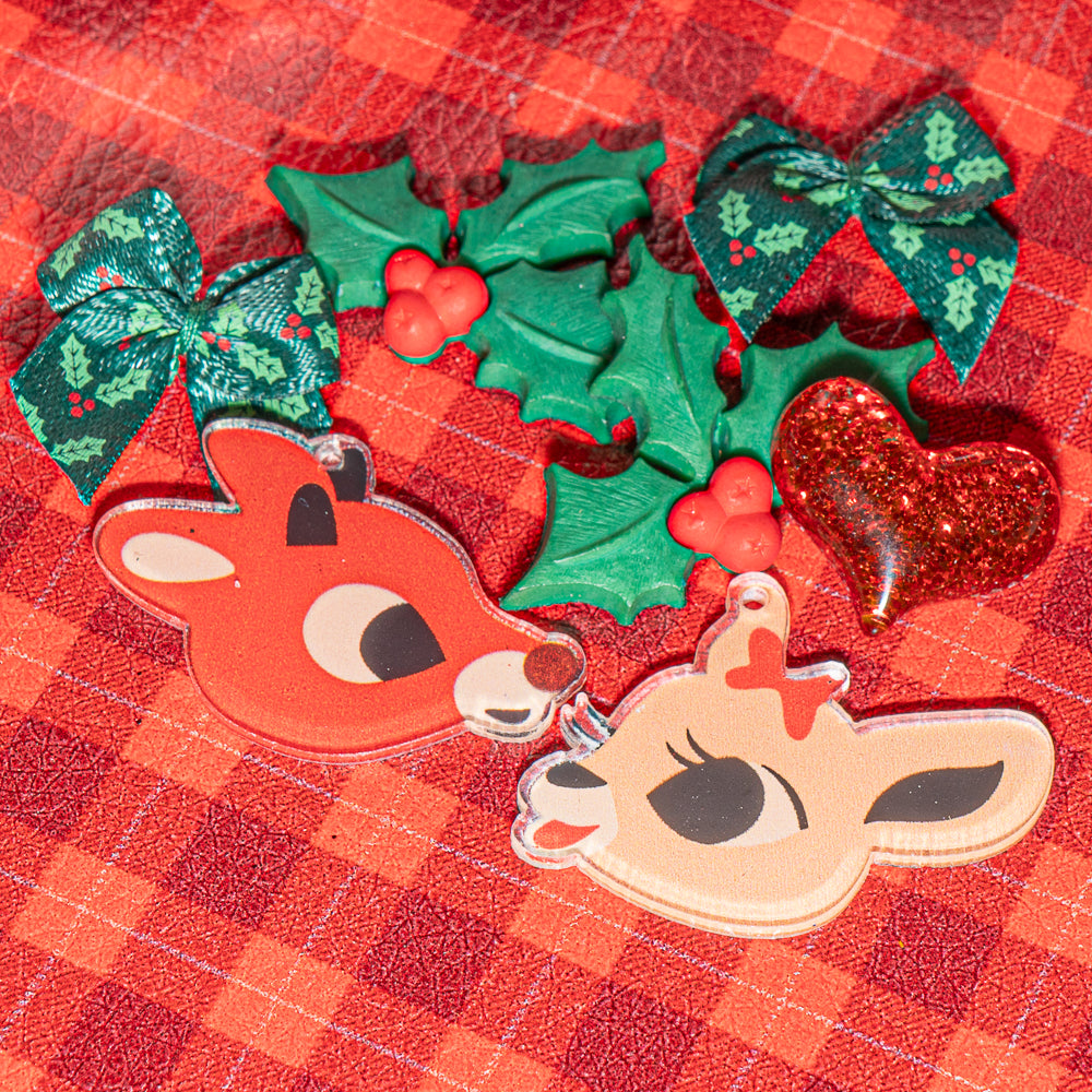 Reindeer & Holly Flat Back Embellishments