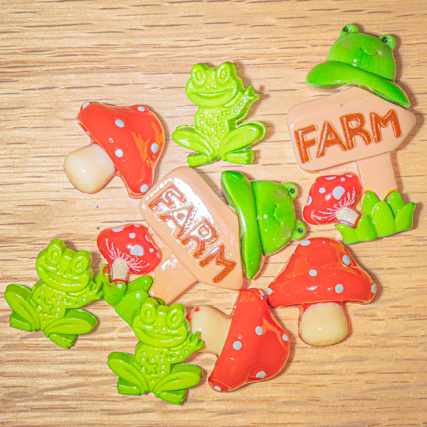 Frog Cottage Craft Embellishment Mix