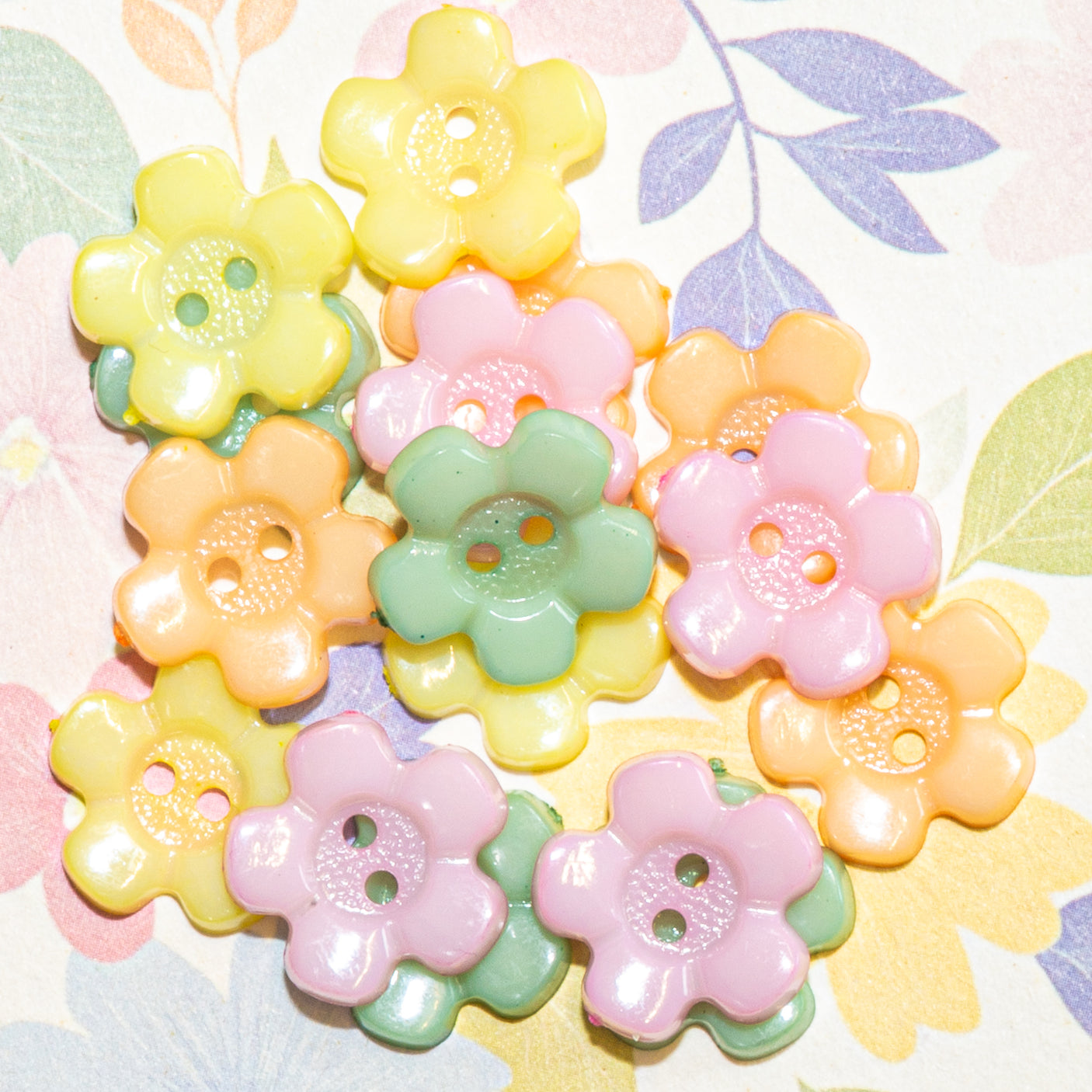 Sherbet 2 Hole Flower Sewing Buttons