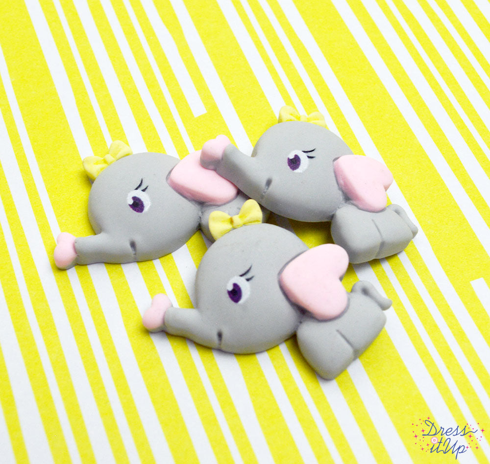 Sweet baby elephants are perfect to add to baby shower crafts and nursery decor
