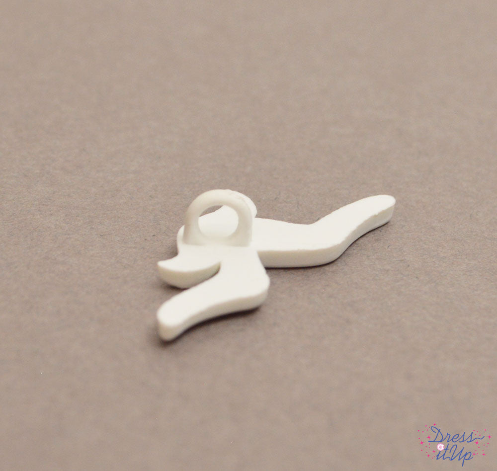 White seagulls are perfect for adding to beach and ocean themed crafts, showing shank back