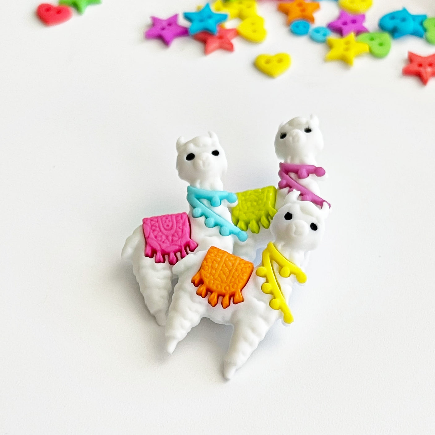 This embellishment pack features fluffy llamas decorated with colorful blankets