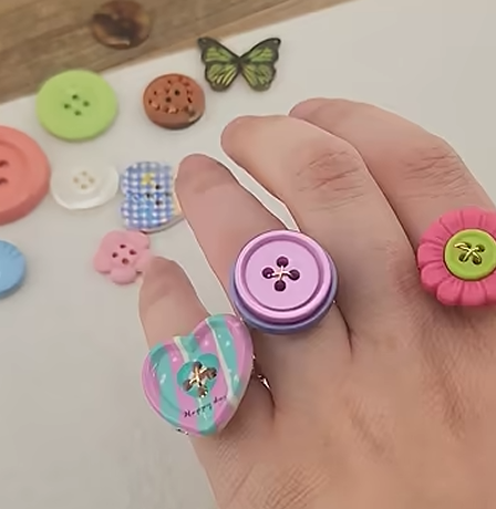 DIY Button Rings: A Fun & Easy Craft Project