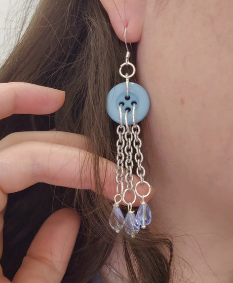 Turning Sewing Buttons Into Jewelry