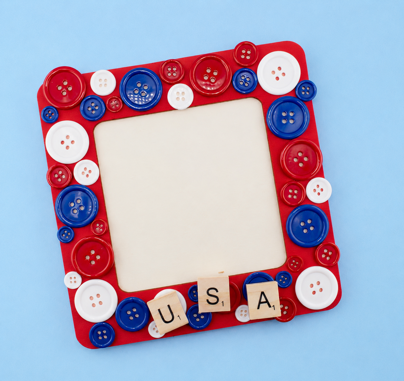 Patriotic Button Frame DIY Assortment