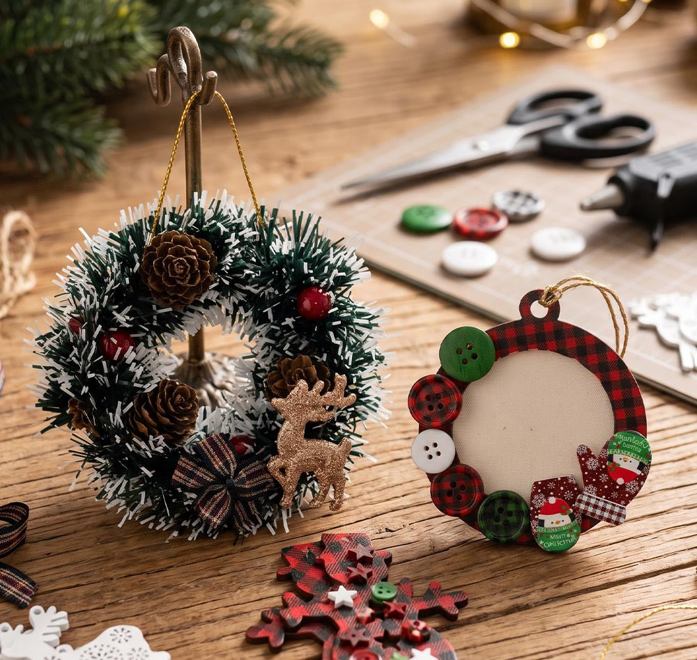 Cozy Country Christmas DIY Craft Assortment
