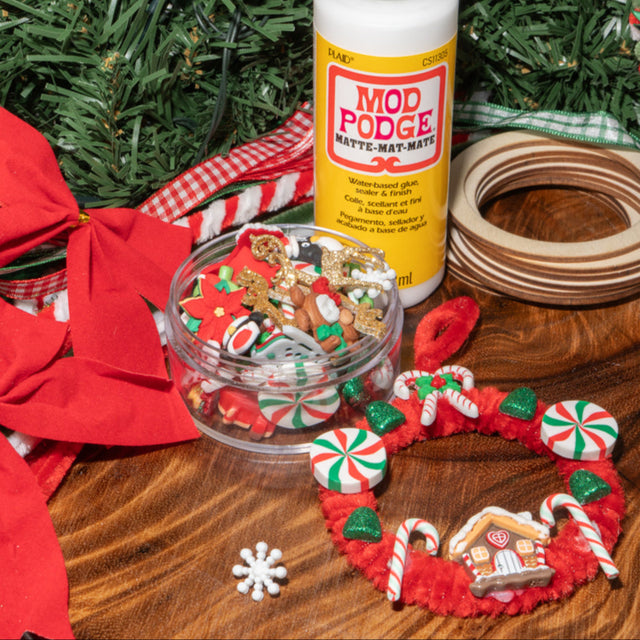 DIY Christmas Ornament Kit Wood Rings, 100+ pieces Makes 8 Ornaments