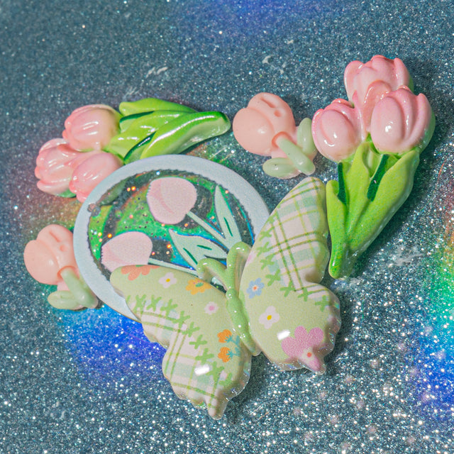 Tulip Garden Charm Embellishment Mix