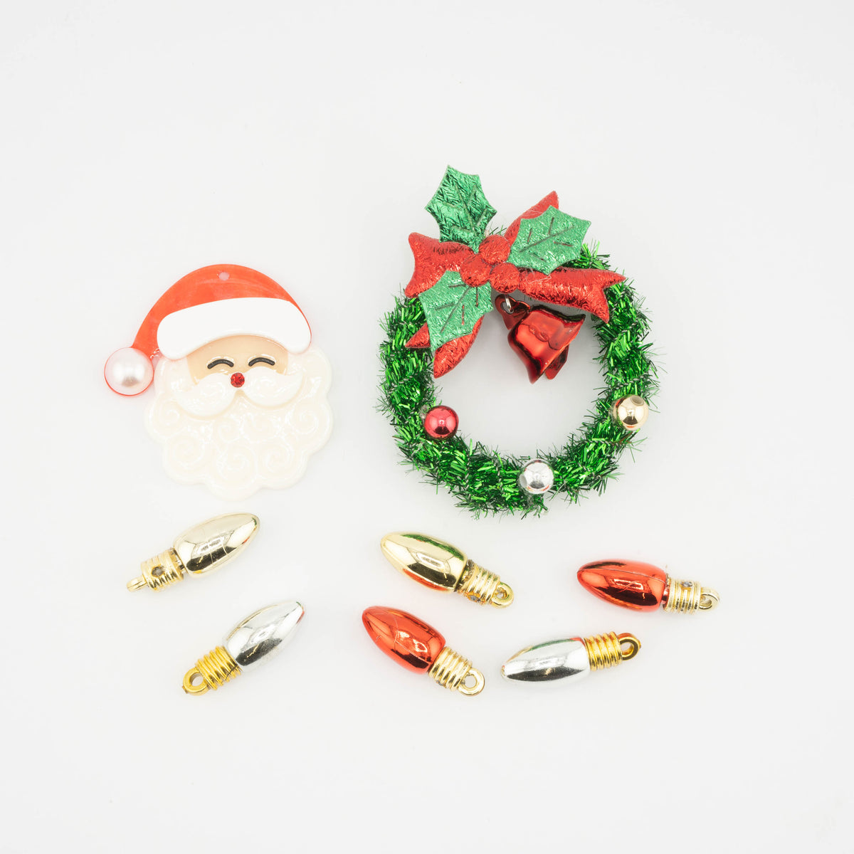Santa’s Holiday Sparkle Craft Embellishment Mix