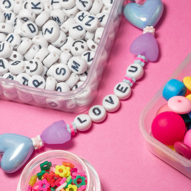 200pcs Bright Rainbow Acrylic Beads – For DIY Bracelets, Keychains & Shoe Charms