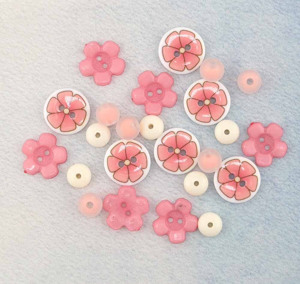 Soft Petals DIY Button Bracelet Kit