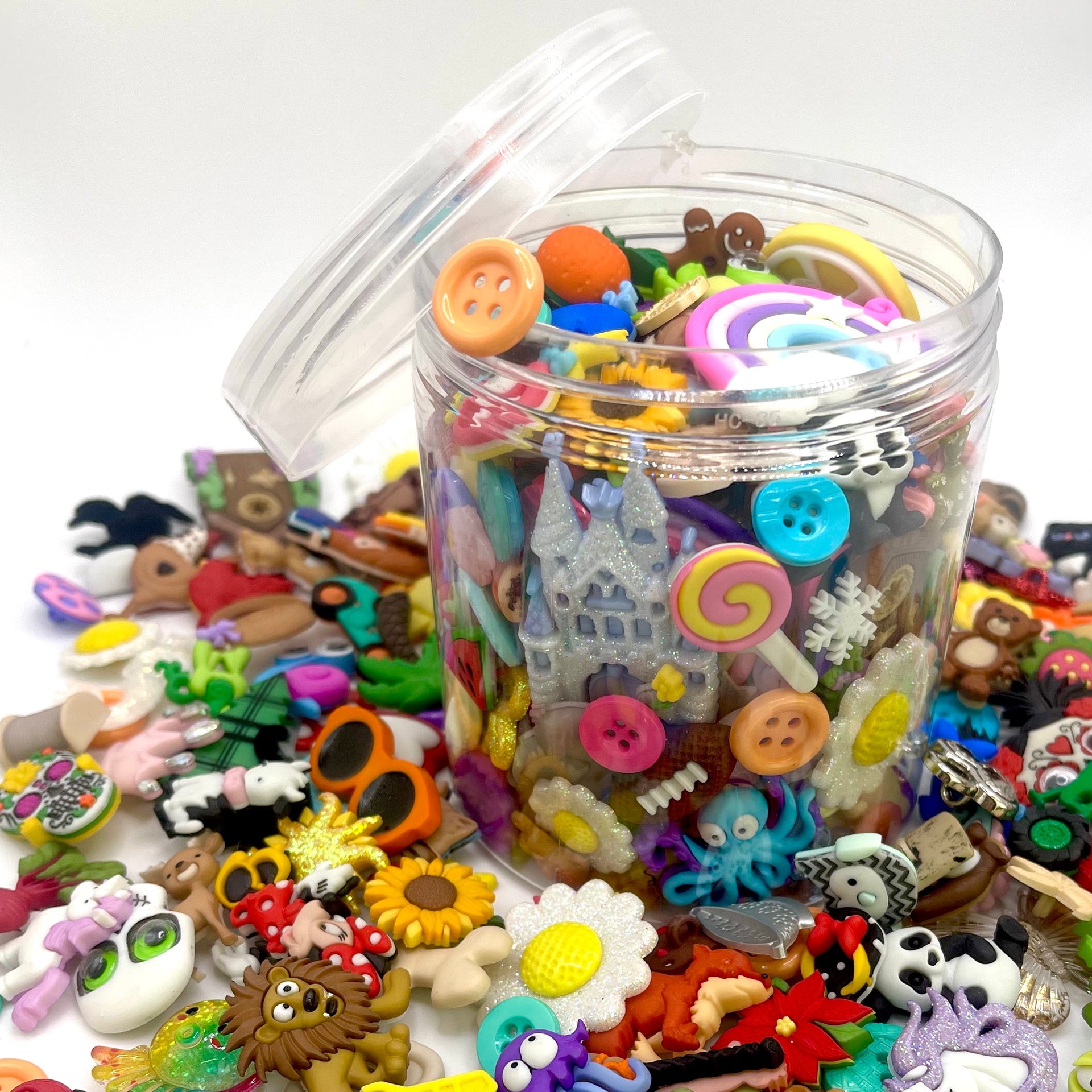 Dress It Up Button's 150 Piece Embellishment Mix