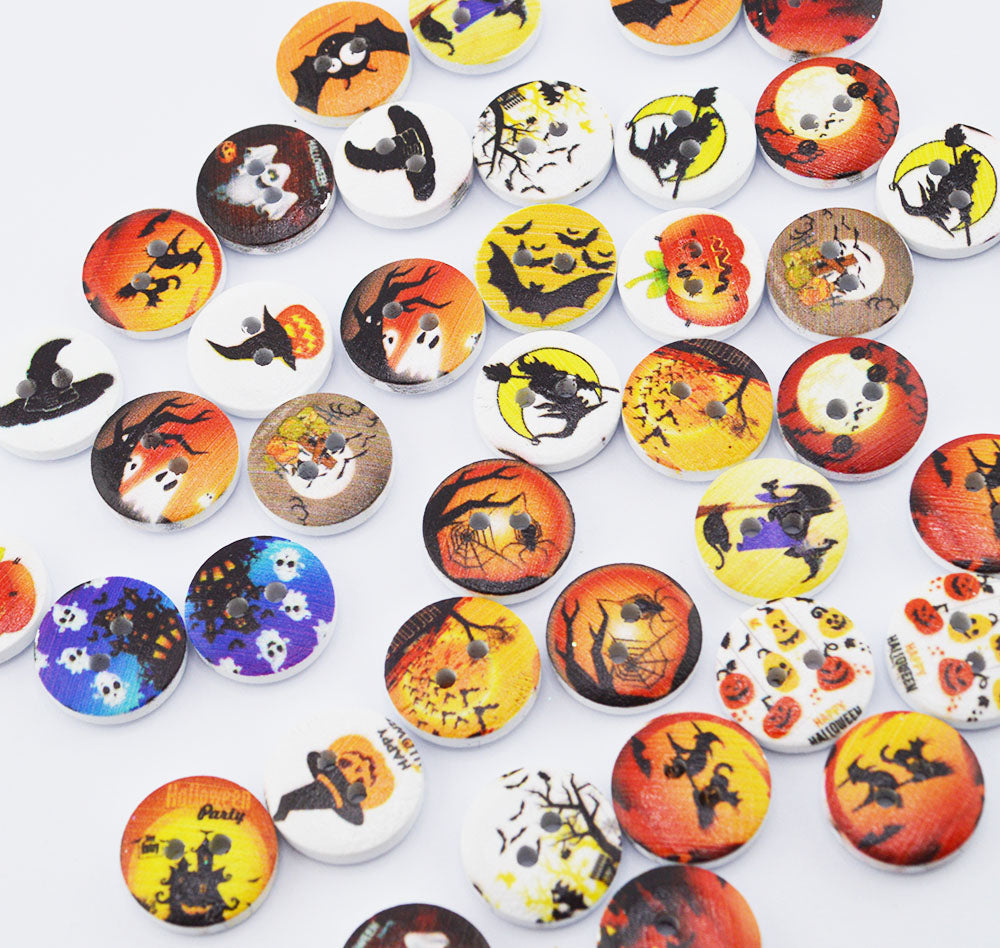 Halloween Scene Wood 14mm 2-Hole Buttons