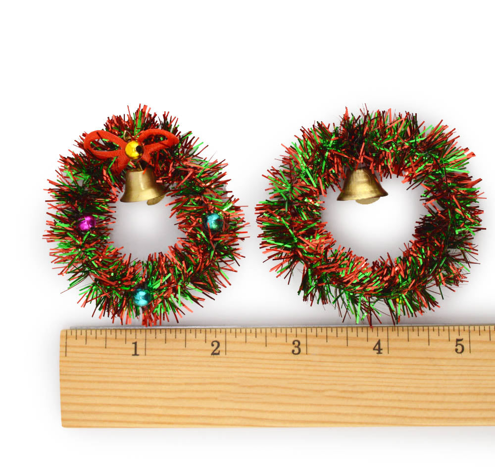 Christmas Wreath Resin & Acrylic Embellishments