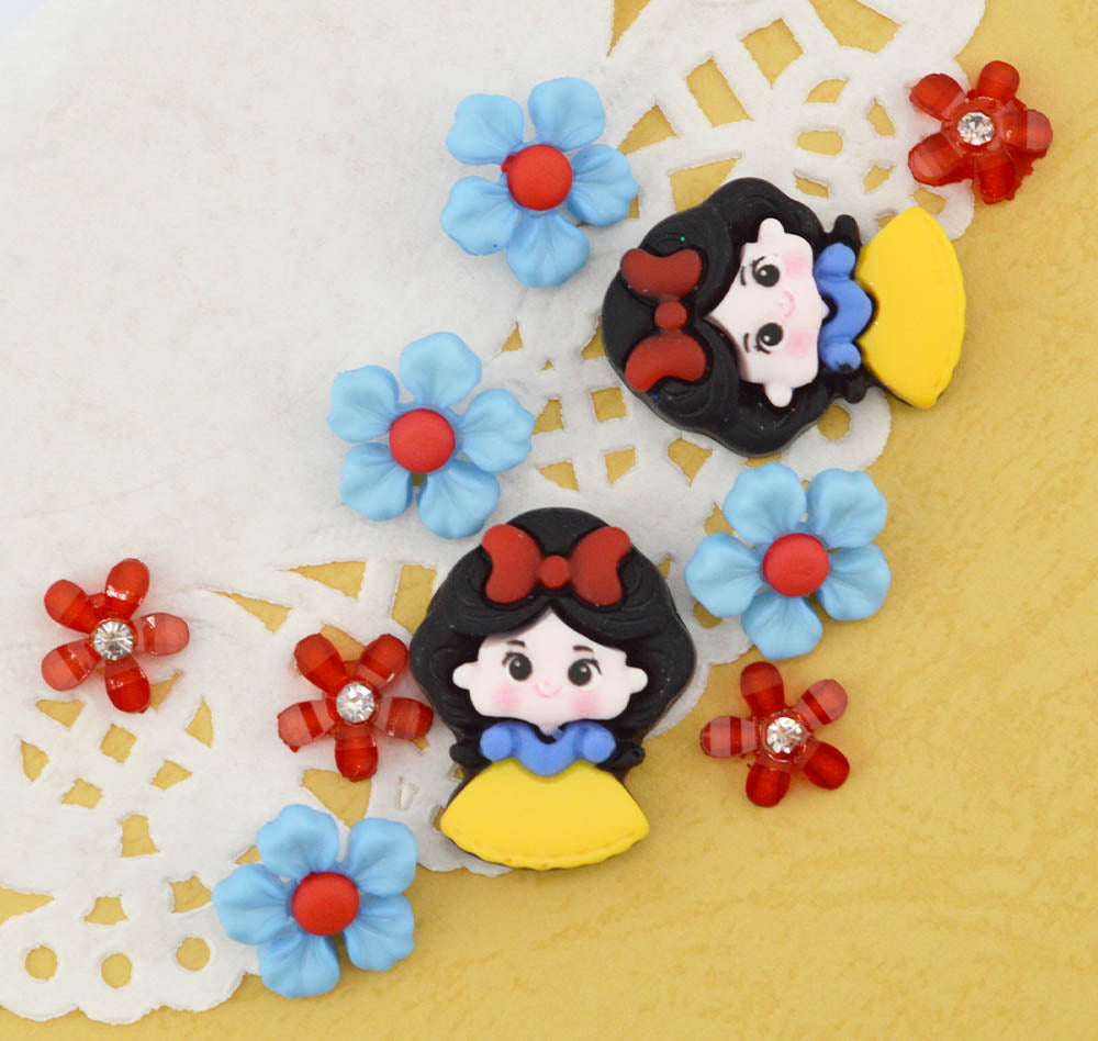 Enchanted Snow White Craft Embellishment Pack