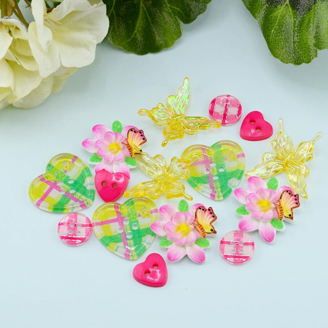 Honeyed Hearts Craft Embellishment Mix