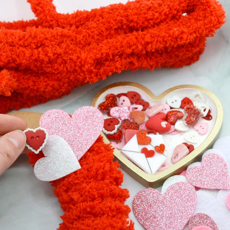 Fluffy Heart Valentine Door Wreath Kit- Red