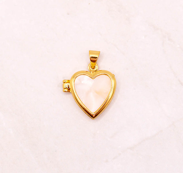 18K Gold Heart of Pearl Locket