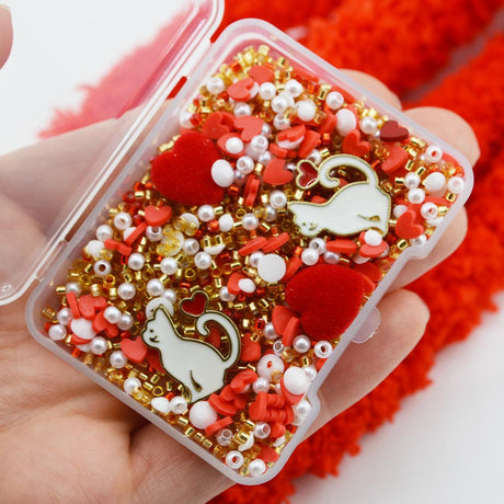 Sequin Shaker Gilded Cat Embellishment Mix