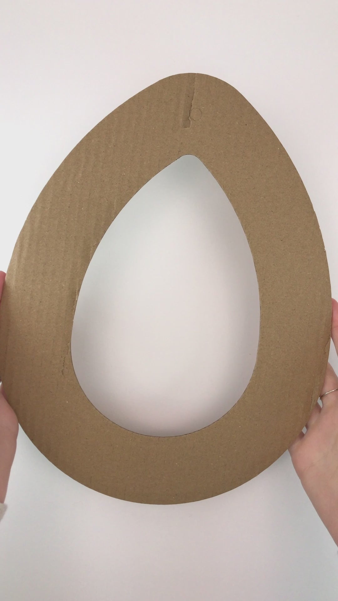 Pastel Egg Party Wreath Craft Kit