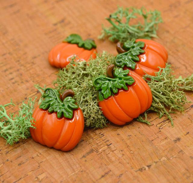 Harvest Charm Craft Pumpkins