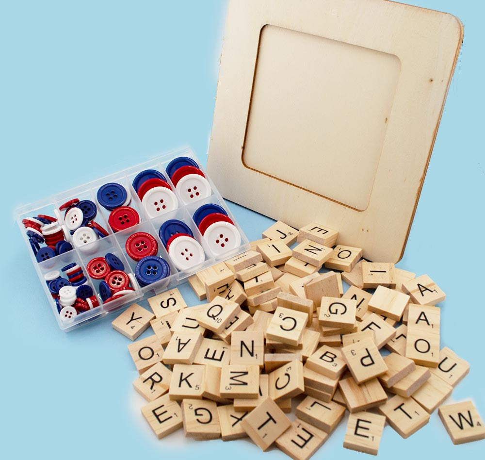 Patriotic Button Frame DIY Assortment