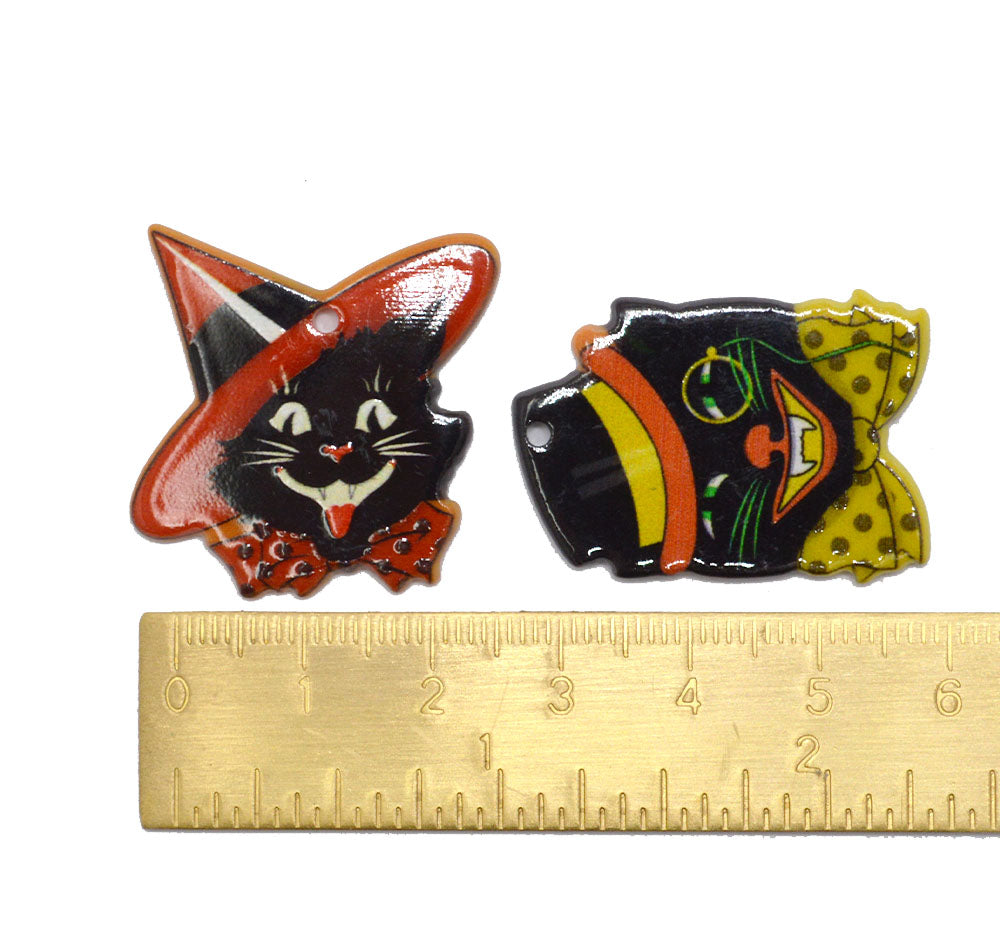 Vintage Style Halloween Black Cats
