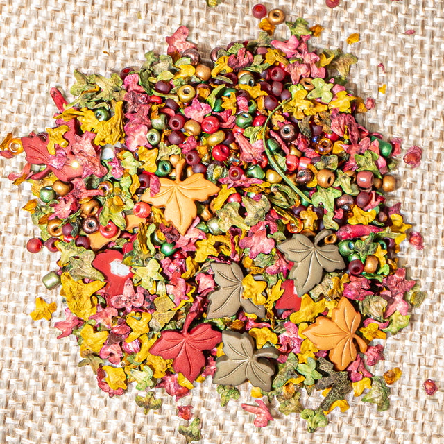 Sequin Shaker Embellishment Mix in Falling Leaves