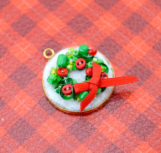 Embroidered Pendants Stocking Stuffer Kit