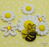 Sparkling daisies and a smiling bee add to spring and outdoor crafts