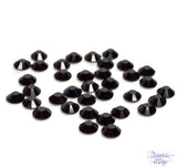 Sparkling crystal stones in black, flat-back embellishments
