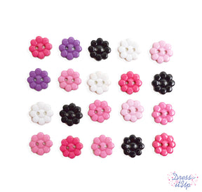 2-hole flower buttons add a retro style to sewing and crafting 